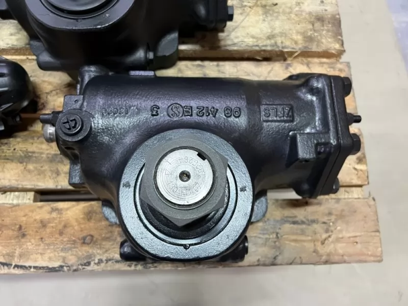 Механизм рулевой ГУР 8098 955 704 (Автобус Нефаз 5297- низкопольный) 8098.955.704